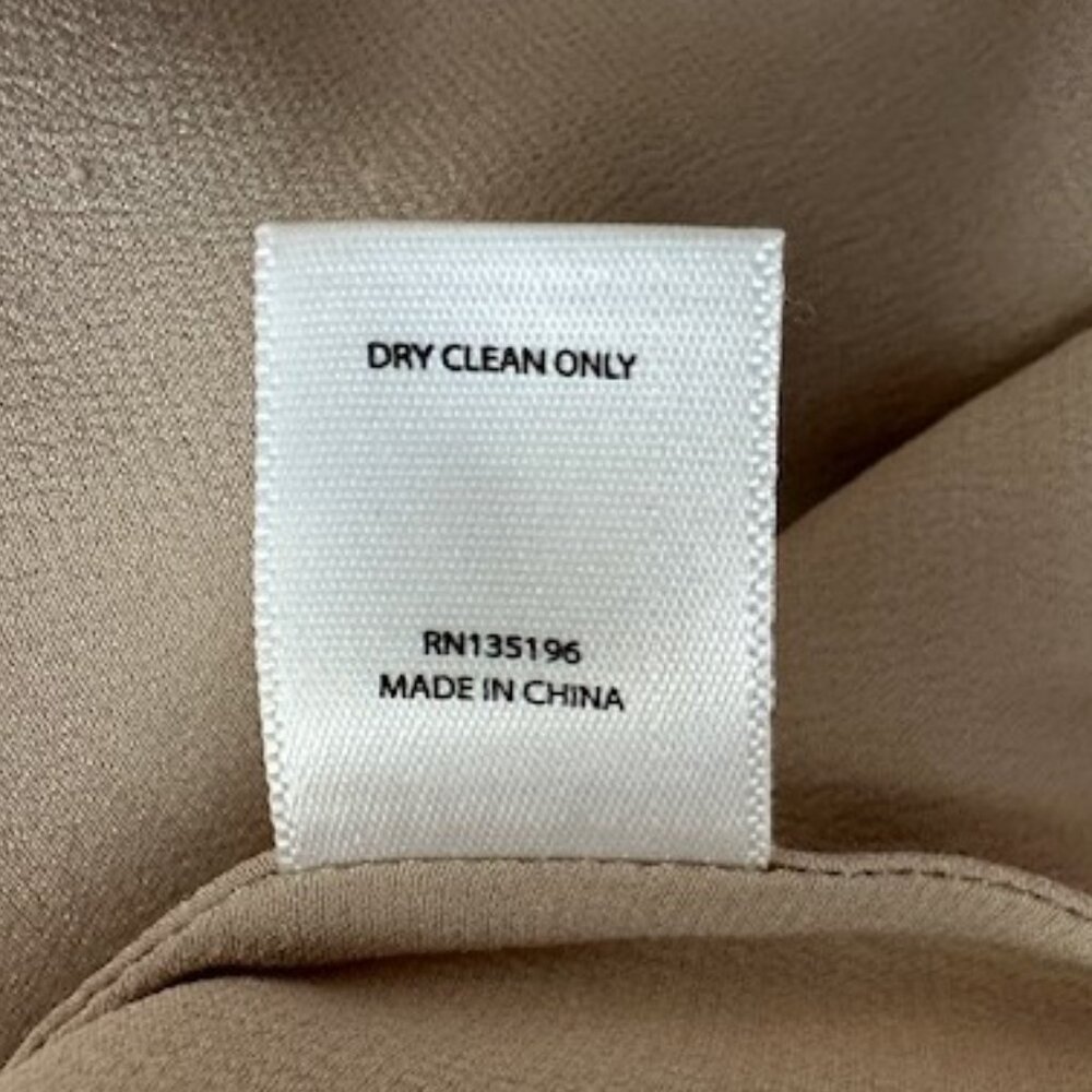 Monika Chiang Sleeveless Champagne Silk Wrap Bubble Top - Size Medium - Picture 6 of 6